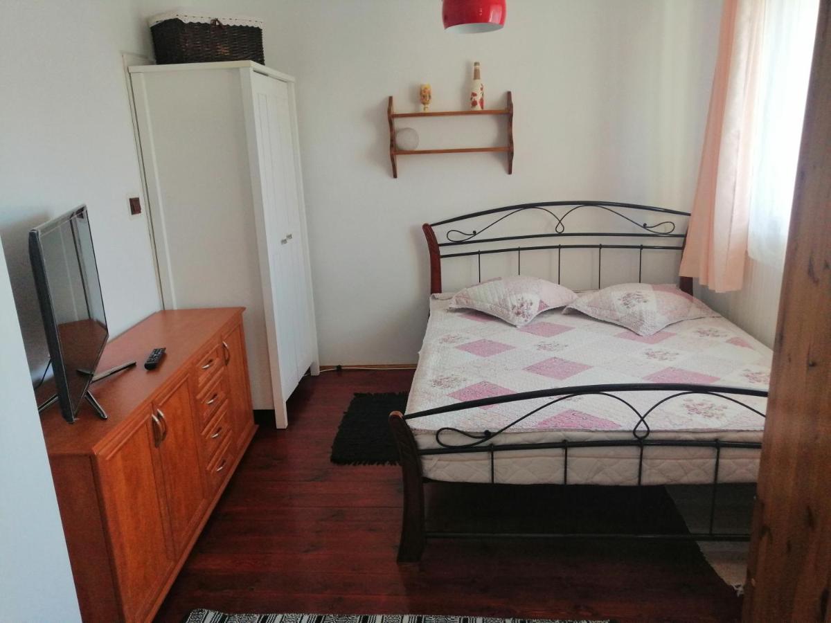 U Piotra Apartment Ustka Bagian luar foto